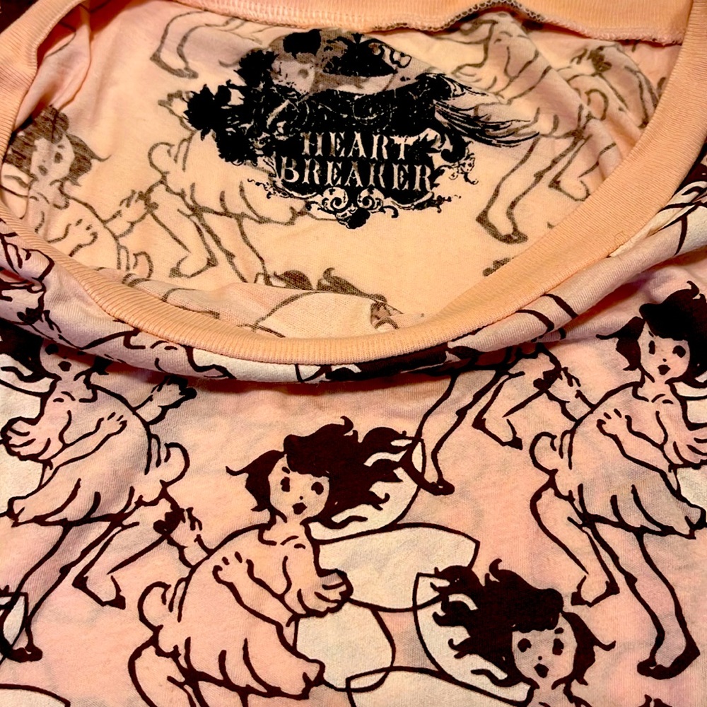 Small pink tee with fairy